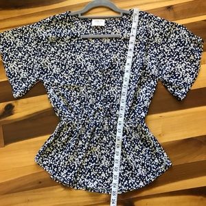 Butterfly Sleeve Dress top Blouse sz. XS like new!
